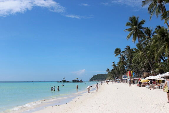 How does Boracay compare to Thailand and Bali?